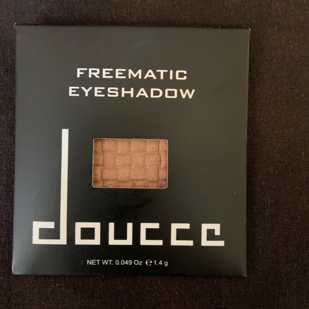 Doucce Single Eyeshadow